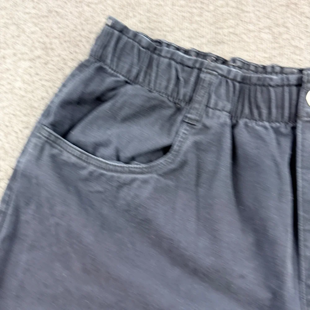 H&M Women's Large Black High Waisted Cotton Twill Shorts